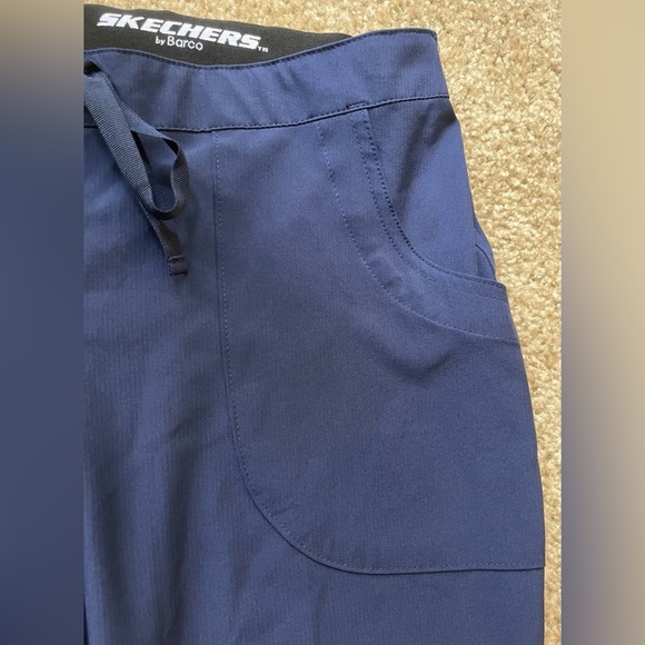 SKECHERS By Barco Reliance Cargo Scrub Womens Drawstring Pants SK201 Size Medium - Picture 6 of 16